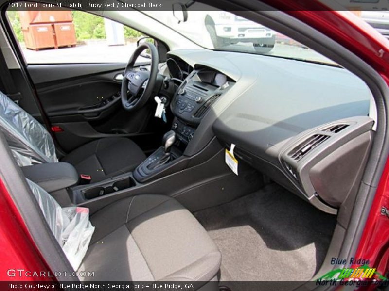 Ruby Red / Charcoal Black 2017 Ford Focus SE Hatch