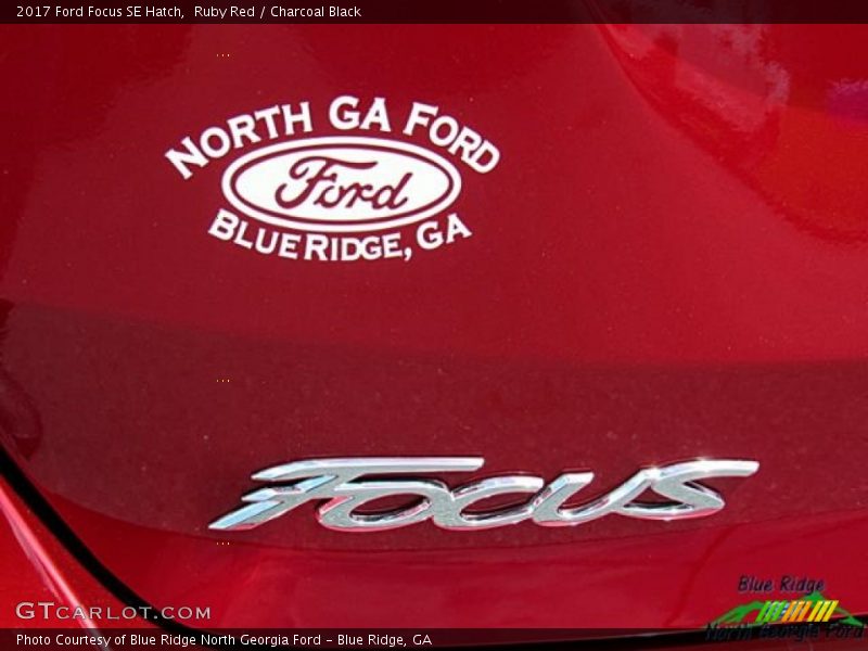 Ruby Red / Charcoal Black 2017 Ford Focus SE Hatch