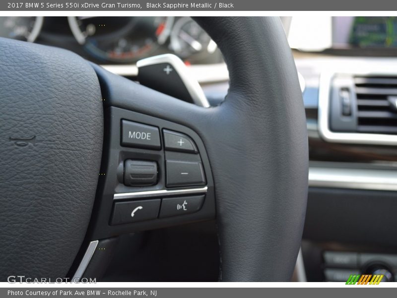 Controls of 2017 5 Series 550i xDrive Gran Turismo