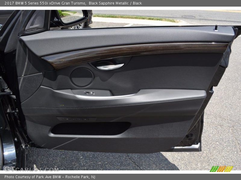Door Panel of 2017 5 Series 550i xDrive Gran Turismo