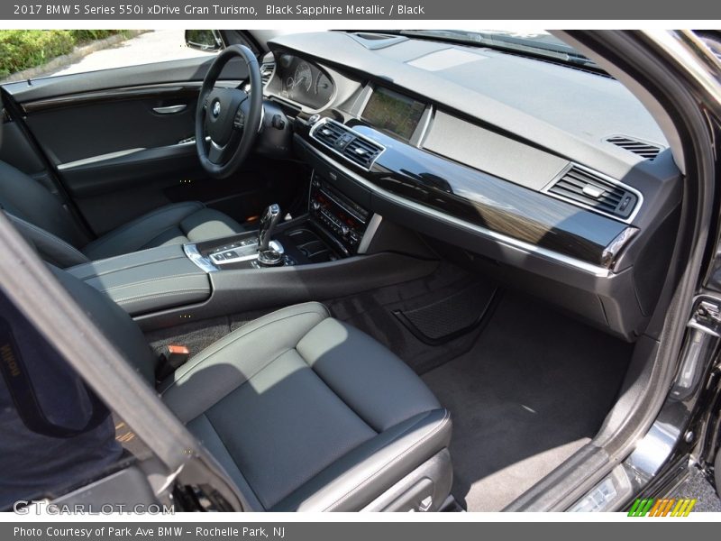 Black Sapphire Metallic / Black 2017 BMW 5 Series 550i xDrive Gran Turismo