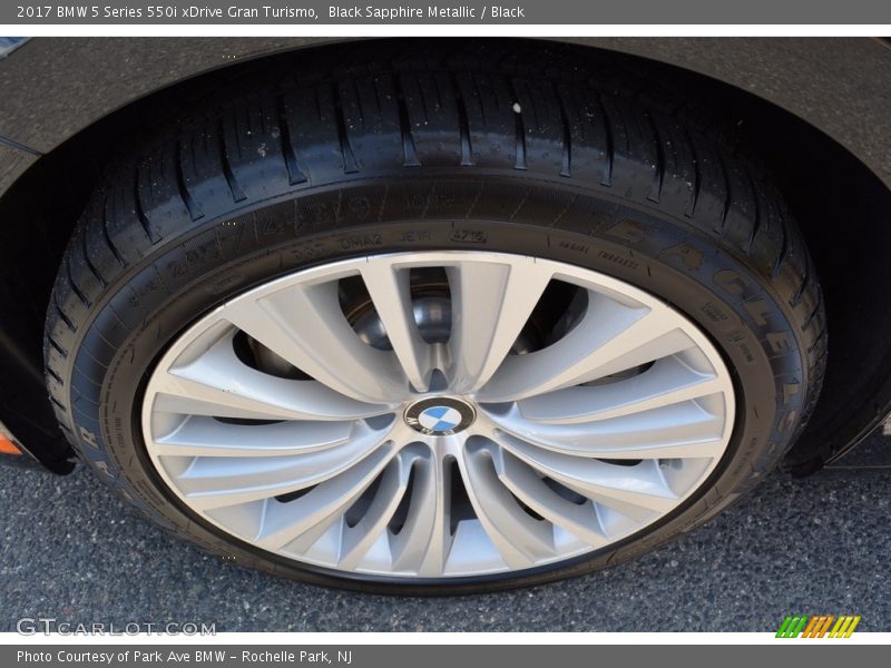 Black Sapphire Metallic / Black 2017 BMW 5 Series 550i xDrive Gran Turismo