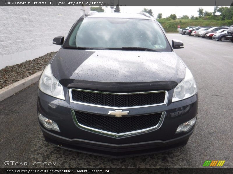 Cyber Gray Metallic / Ebony 2009 Chevrolet Traverse LT