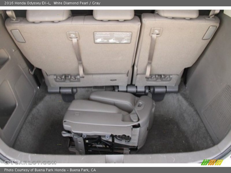 White Diamond Pearl / Gray 2016 Honda Odyssey EX-L