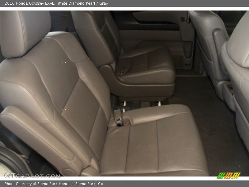 White Diamond Pearl / Gray 2016 Honda Odyssey EX-L