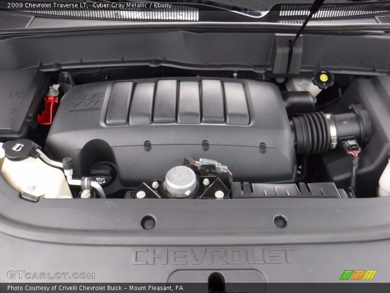 Cyber Gray Metallic / Ebony 2009 Chevrolet Traverse LT