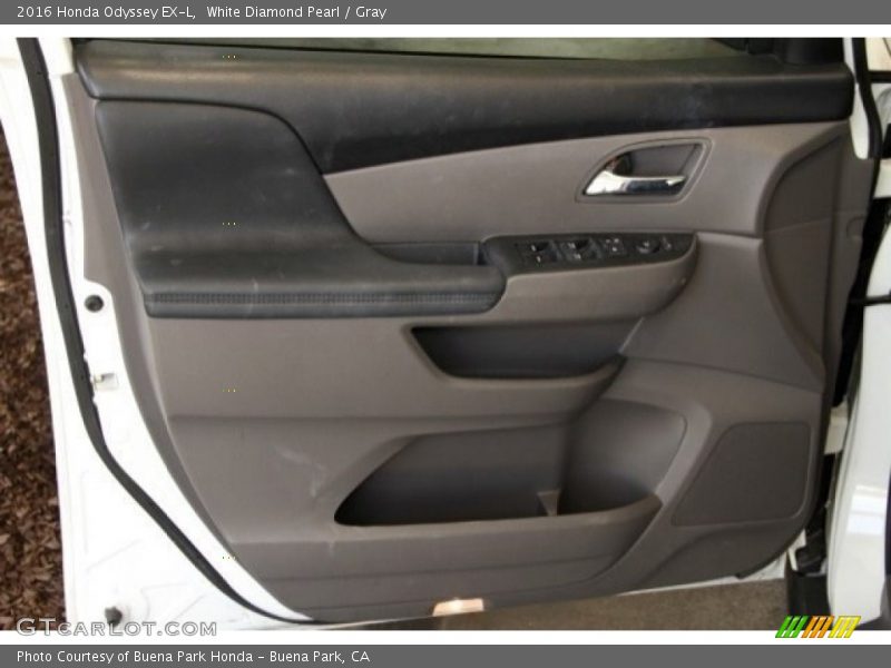 White Diamond Pearl / Gray 2016 Honda Odyssey EX-L