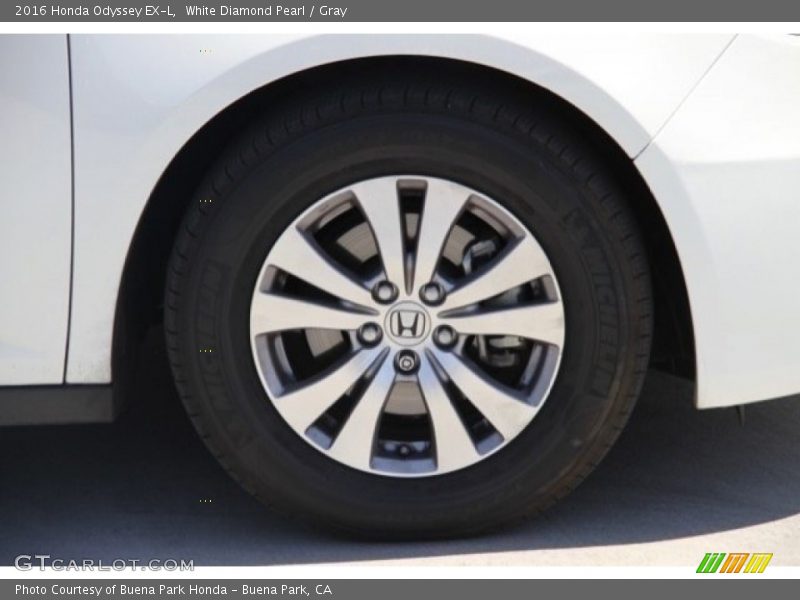 White Diamond Pearl / Gray 2016 Honda Odyssey EX-L