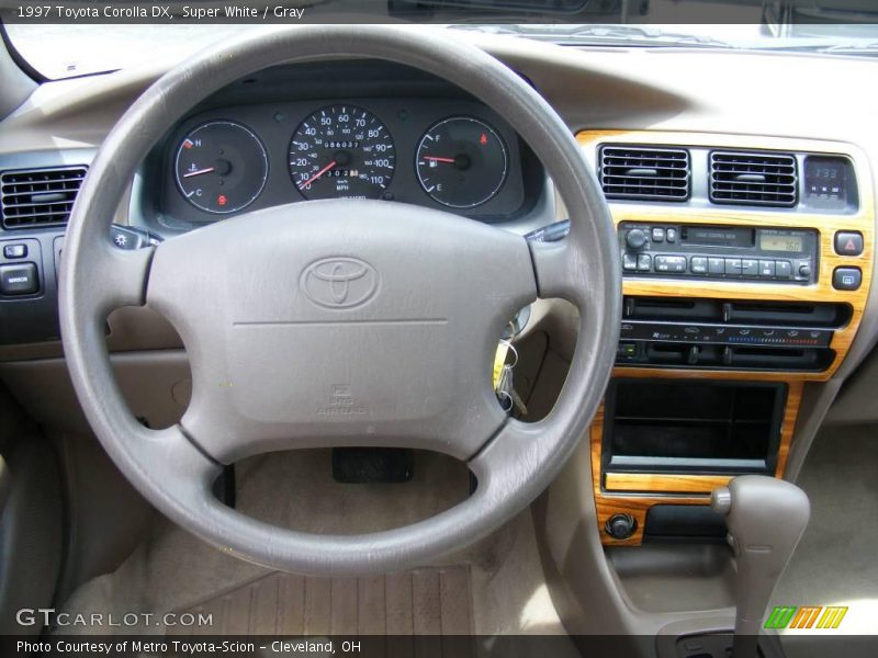 Super White / Gray 1997 Toyota Corolla DX