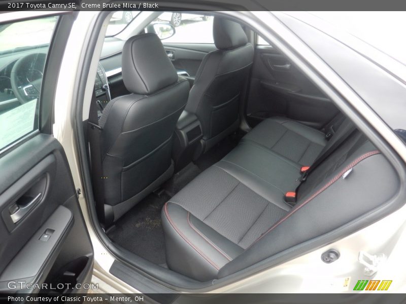 Creme Brulee Mica / Black 2017 Toyota Camry SE