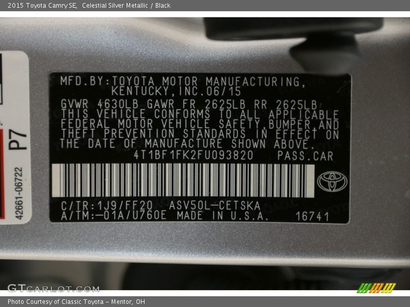 Celestial Silver Metallic / Black 2015 Toyota Camry SE