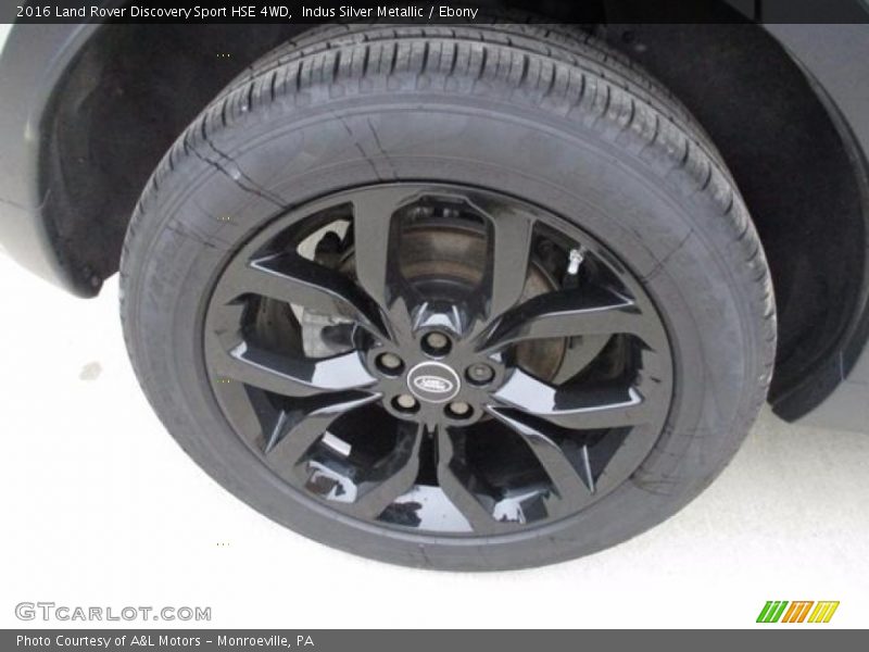 Indus Silver Metallic / Ebony 2016 Land Rover Discovery Sport HSE 4WD
