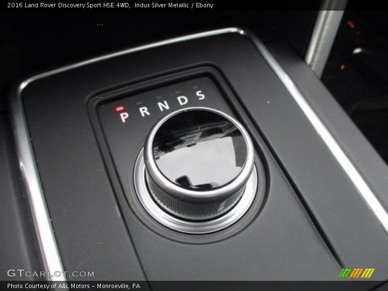 Indus Silver Metallic / Ebony 2016 Land Rover Discovery Sport HSE 4WD