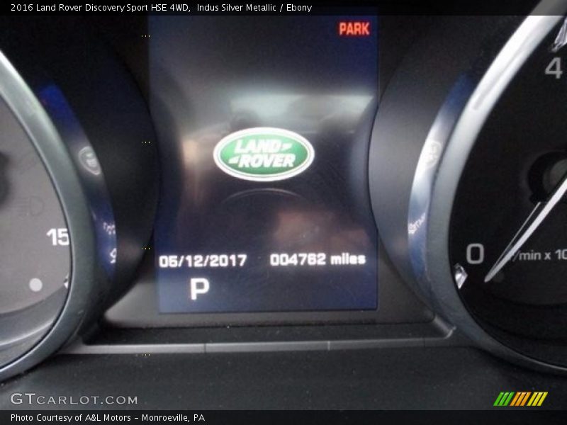 Indus Silver Metallic / Ebony 2016 Land Rover Discovery Sport HSE 4WD