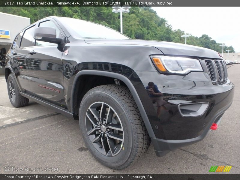 Diamond Black Crystal Pearl / Black/Dark Ruby Red 2017 Jeep Grand Cherokee Trailhawk 4x4