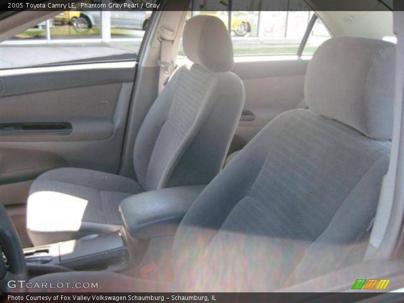Phantom Gray Pearl / Gray 2005 Toyota Camry LE