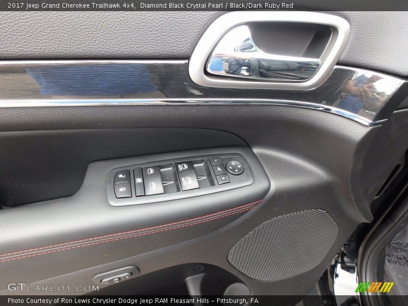 Diamond Black Crystal Pearl / Black/Dark Ruby Red 2017 Jeep Grand Cherokee Trailhawk 4x4
