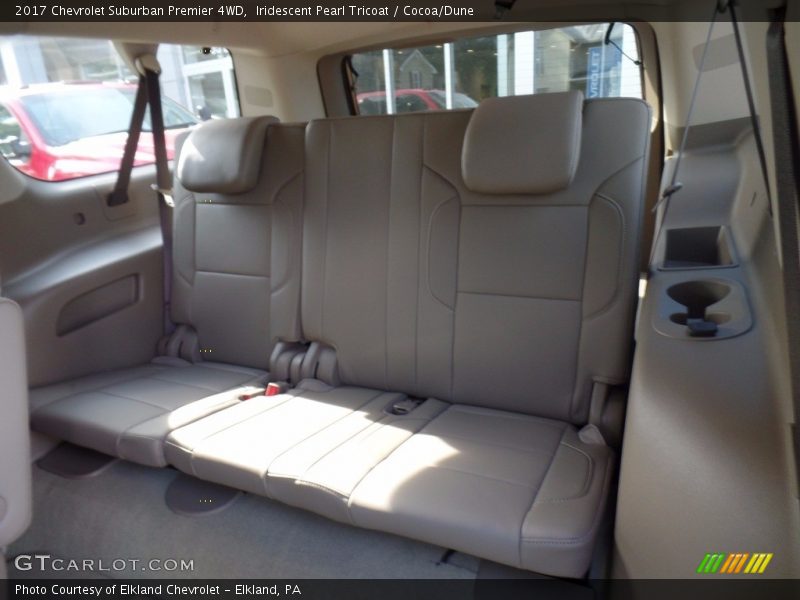 Iridescent Pearl Tricoat / Cocoa/Dune 2017 Chevrolet Suburban Premier 4WD