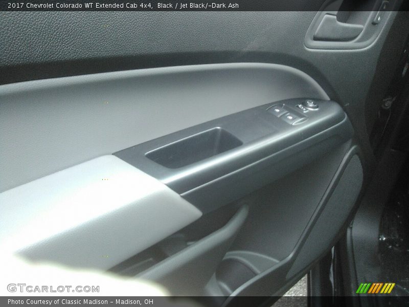 Black / Jet Black/­Dark Ash 2017 Chevrolet Colorado WT Extended Cab 4x4