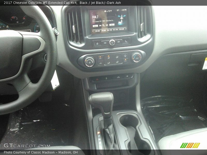 Black / Jet Black/­Dark Ash 2017 Chevrolet Colorado WT Extended Cab 4x4