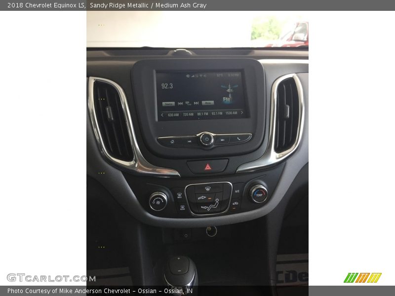 Sandy Ridge Metallic / Medium Ash Gray 2018 Chevrolet Equinox LS