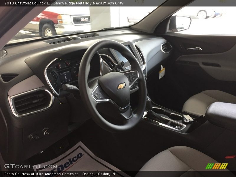 Sandy Ridge Metallic / Medium Ash Gray 2018 Chevrolet Equinox LS
