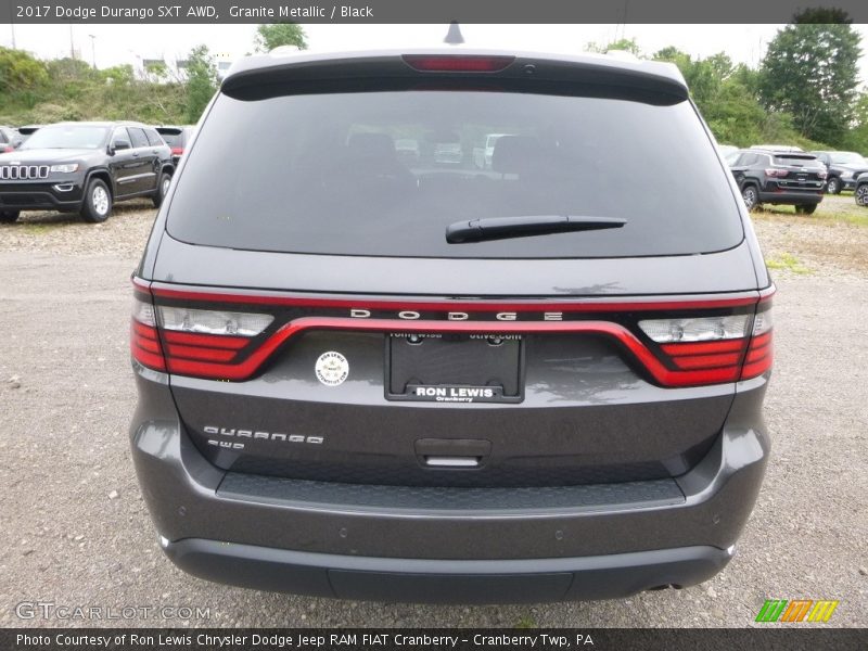 Granite Metallic / Black 2017 Dodge Durango SXT AWD