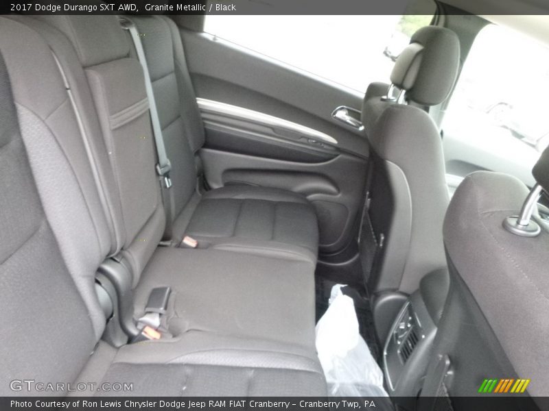 Granite Metallic / Black 2017 Dodge Durango SXT AWD