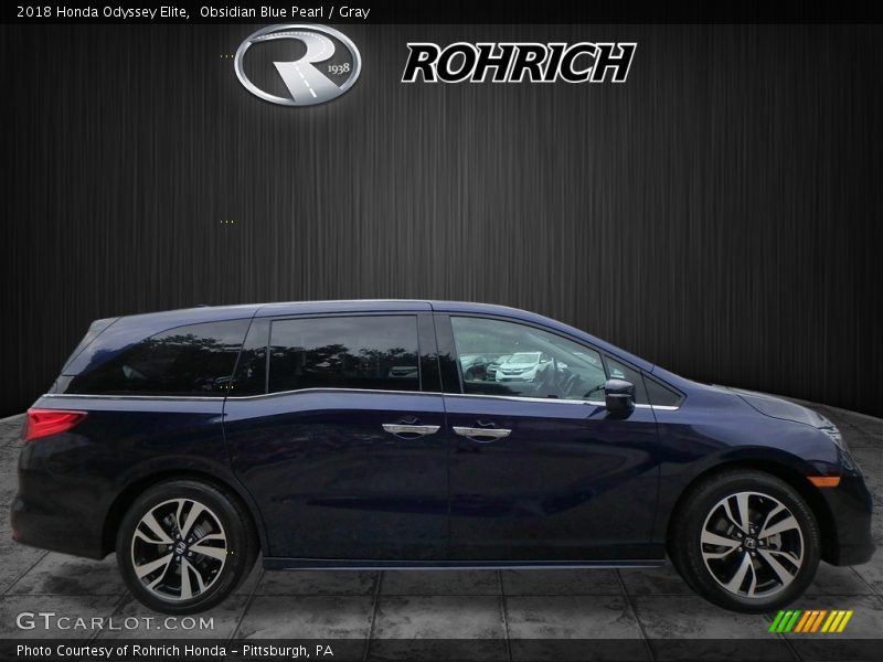 Obsidian Blue Pearl / Gray 2018 Honda Odyssey Elite