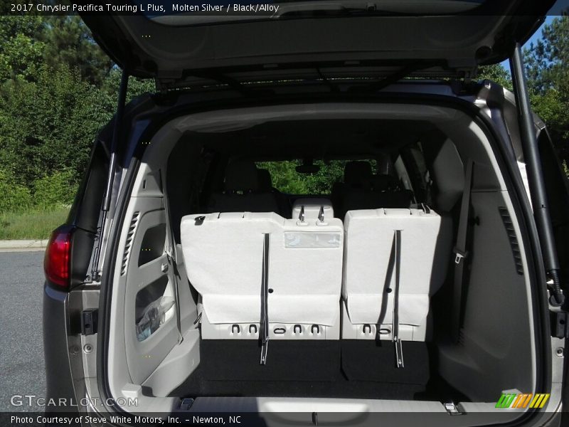 Molten Silver / Black/Alloy 2017 Chrysler Pacifica Touring L Plus