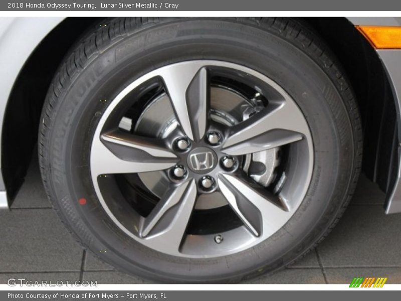 Lunar Silver Metallic / Gray 2018 Honda Odyssey Touring