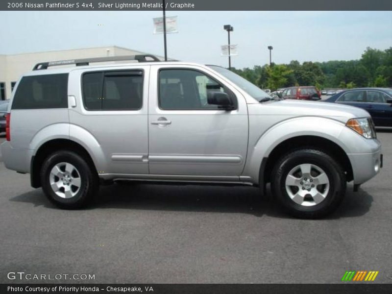 Silver Lightning Metallic / Graphite 2006 Nissan Pathfinder S 4x4