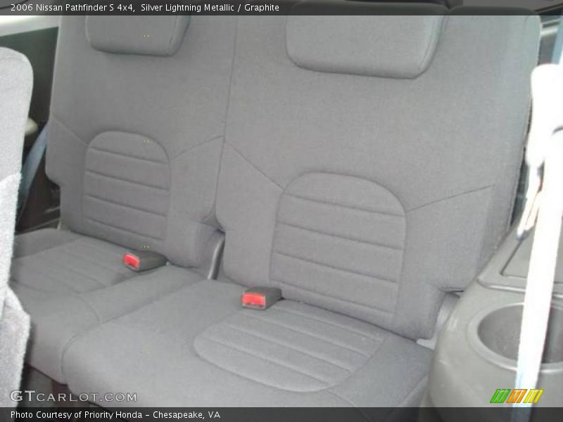 Silver Lightning Metallic / Graphite 2006 Nissan Pathfinder S 4x4