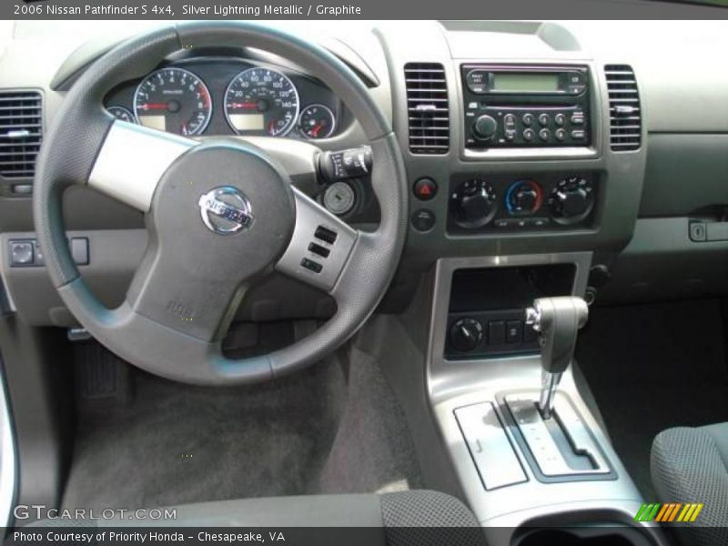 Silver Lightning Metallic / Graphite 2006 Nissan Pathfinder S 4x4