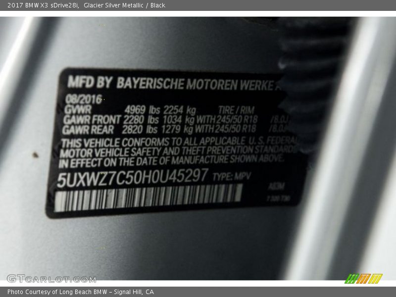 Glacier Silver Metallic / Black 2017 BMW X3 sDrive28i