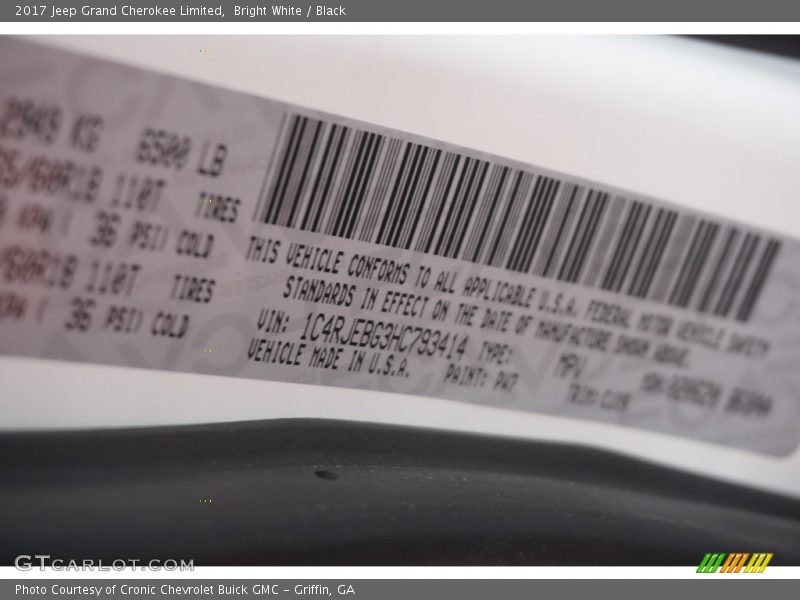 Bright White / Black 2017 Jeep Grand Cherokee Limited