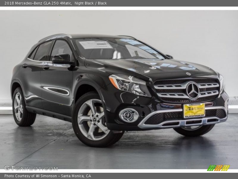 Front 3/4 View of 2018 GLA 250 4Matic