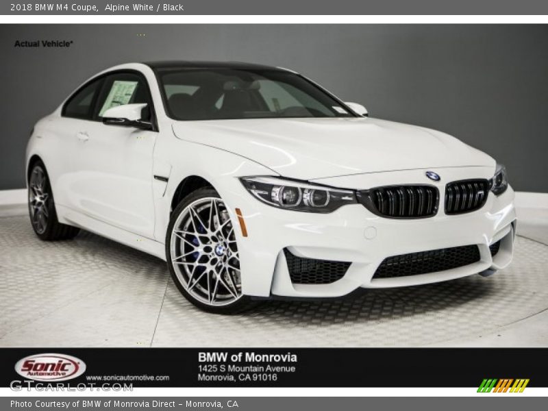 Alpine White / Black 2018 BMW M4 Coupe