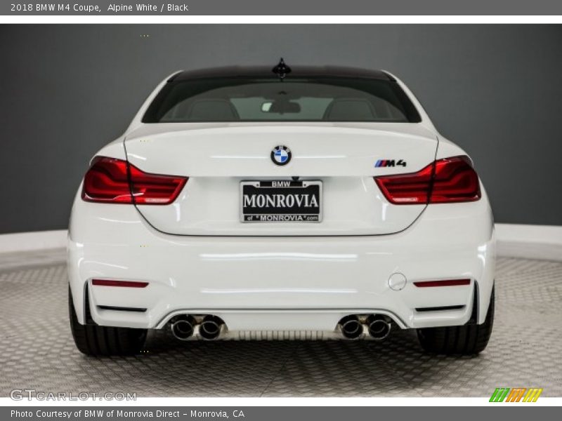 Alpine White / Black 2018 BMW M4 Coupe