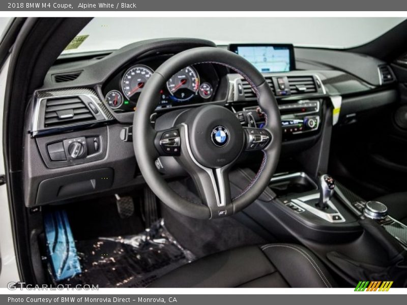 Alpine White / Black 2018 BMW M4 Coupe