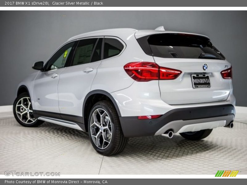 Glacier Silver Metallic / Black 2017 BMW X1 sDrive28i