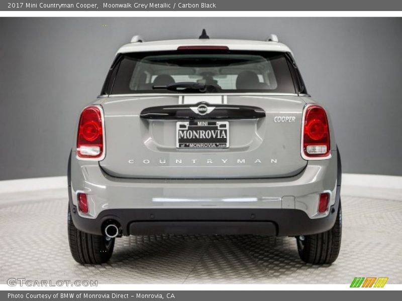 Moonwalk Grey Metallic / Carbon Black 2017 Mini Countryman Cooper