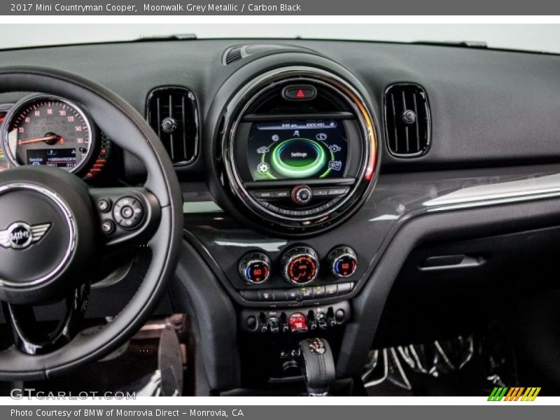 Moonwalk Grey Metallic / Carbon Black 2017 Mini Countryman Cooper