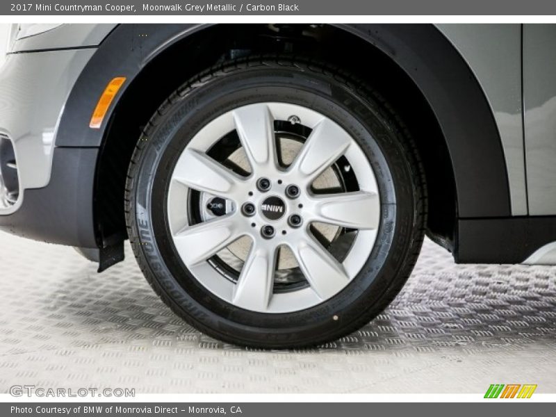Moonwalk Grey Metallic / Carbon Black 2017 Mini Countryman Cooper