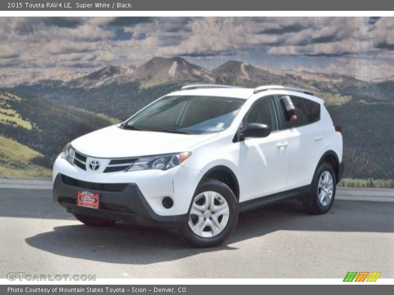 Super White / Black 2015 Toyota RAV4 LE