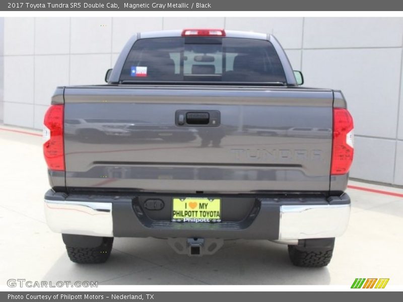 Magnetic Gray Metallic / Black 2017 Toyota Tundra SR5 Double Cab