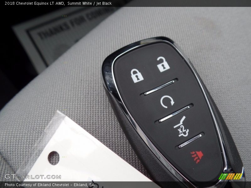 Summit White / Jet Black 2018 Chevrolet Equinox LT AWD