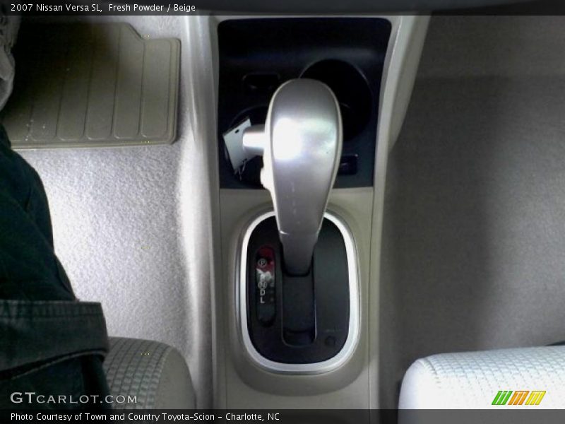 Fresh Powder / Beige 2007 Nissan Versa SL
