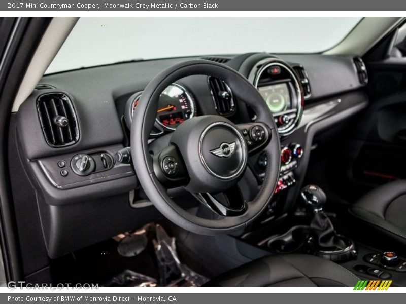 Moonwalk Grey Metallic / Carbon Black 2017 Mini Countryman Cooper