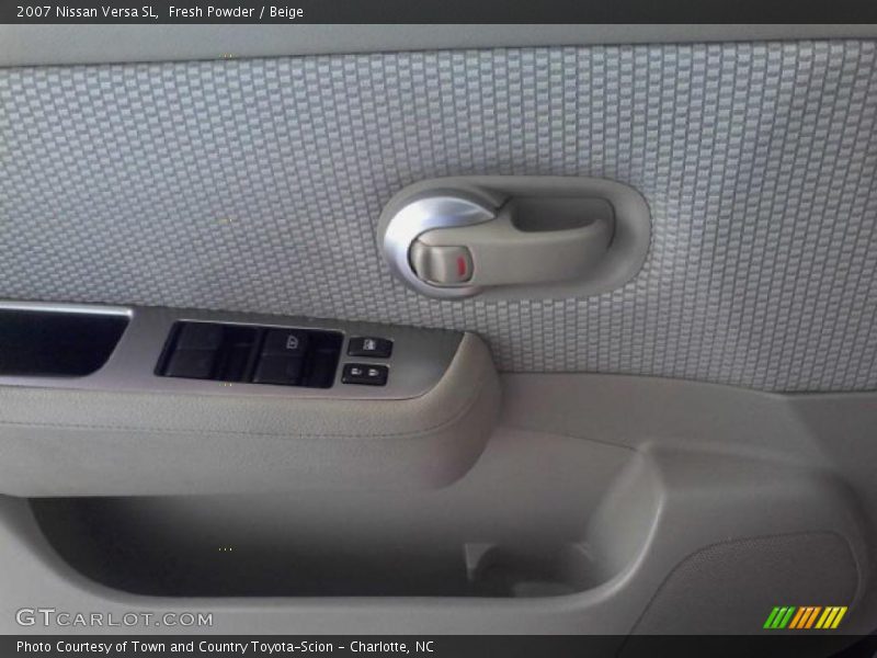 Fresh Powder / Beige 2007 Nissan Versa SL